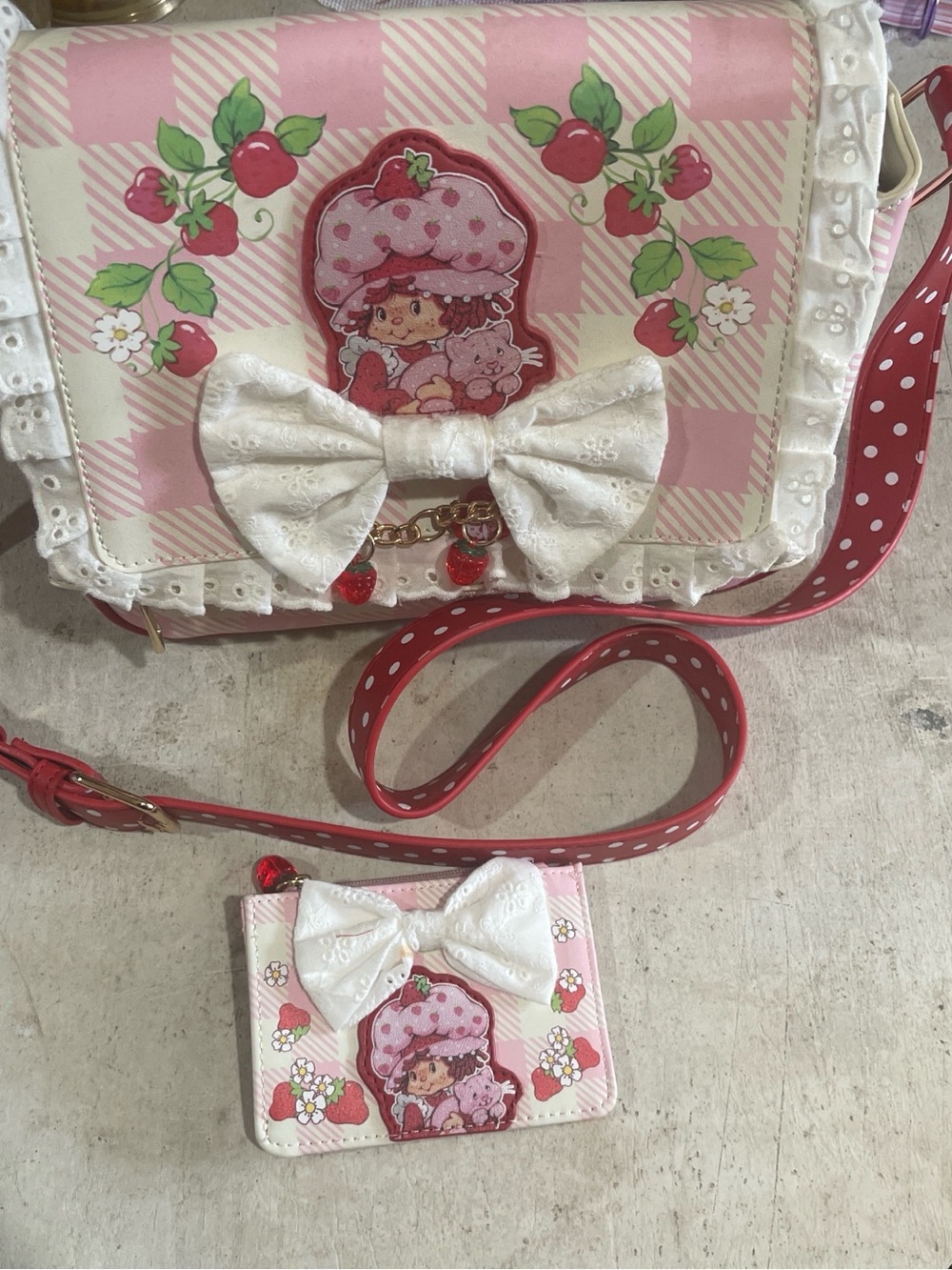 Girls Pink Strawberry shortcakePrint Crossbody Bag with Matching Cardholder